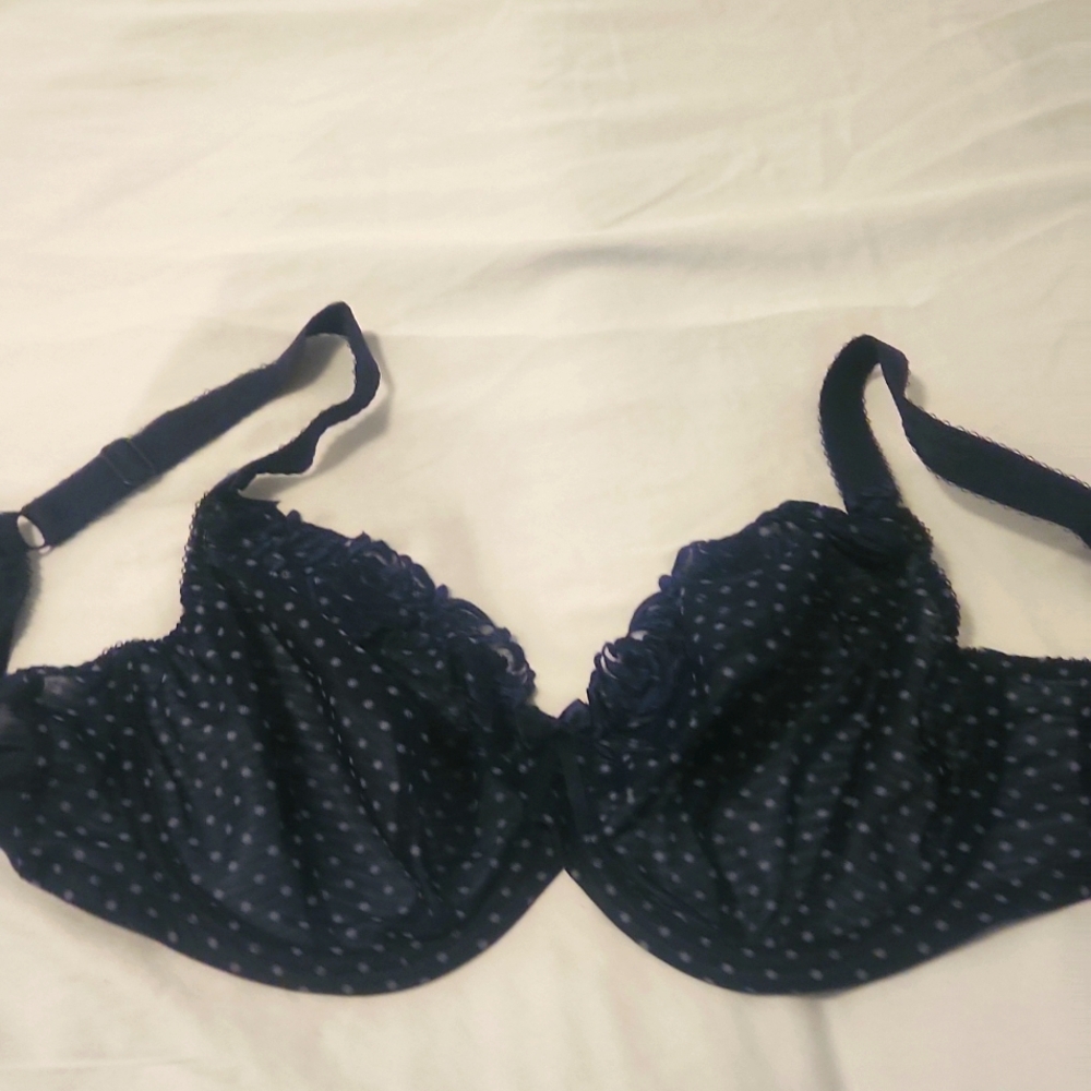 Navy Blue polkadot underwire bra. Elomi brand.